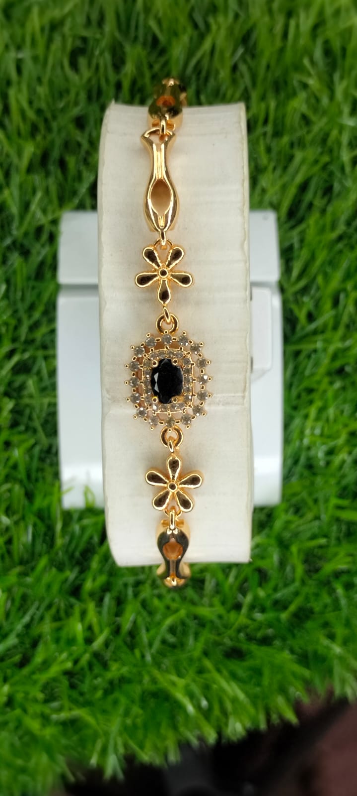 Noor Black Stone Bracelet