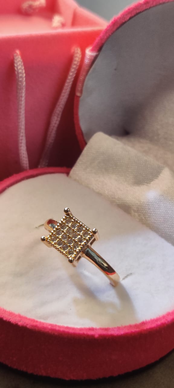 💫Square Sparkle Gold Ring💍
