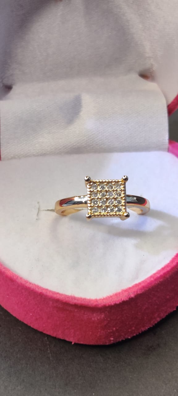 💫Square Sparkle Gold Ring💍