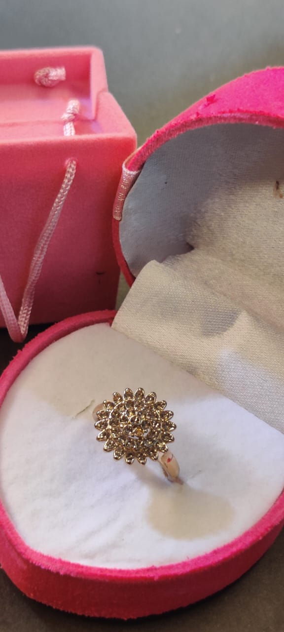 💫Golden Bloom Ring💎