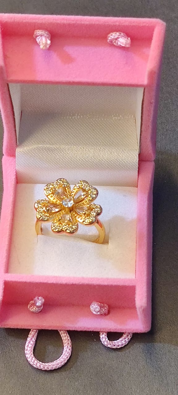 🥀 Rose Radiance Ring🌹