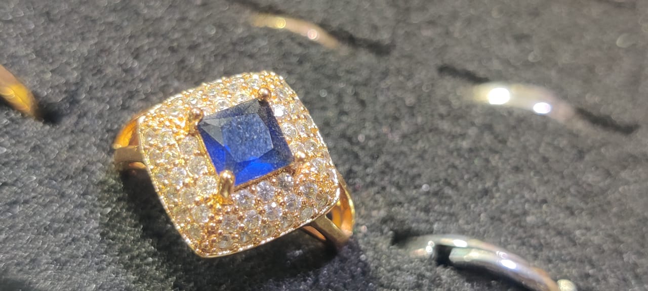 Royal Blue Elegance Ring